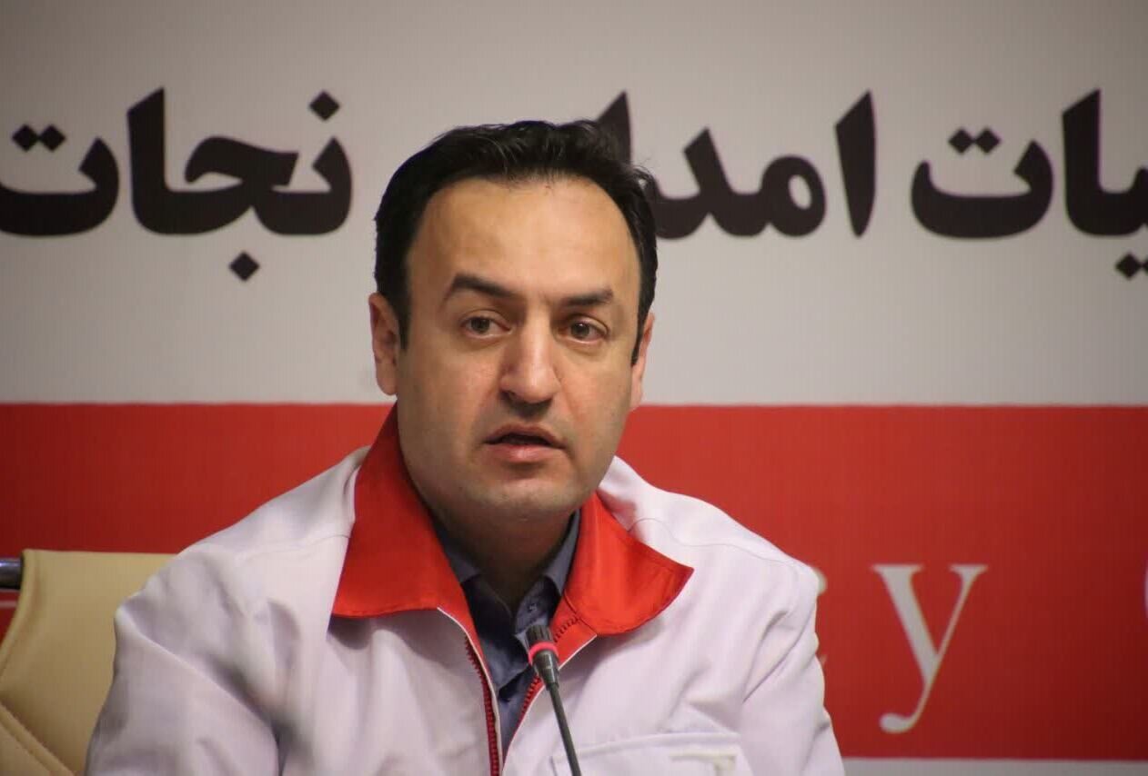 امداد رسانی هلال احمر به زلزله زدگان زمان آباد - خبرگزاری امسیرو | اخبار ایران و جهان