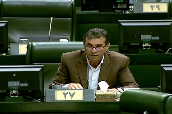 ستوده: چرا تعرفه بیمه تامین اجتماعی دو برابر شده است؟