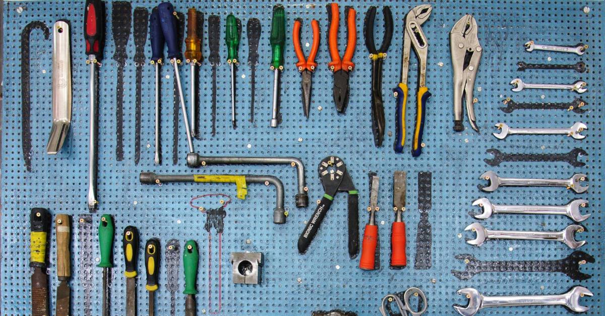 چگونه بهترین ابزارآلات را برای پروژه‌های ساختمانی انتخاب کنیم؟