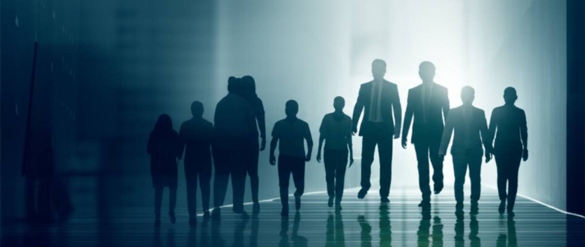 خلاصه کتاب کوچینگ: هر آنچه برای پیشرفت تیم ها نیاز دارید